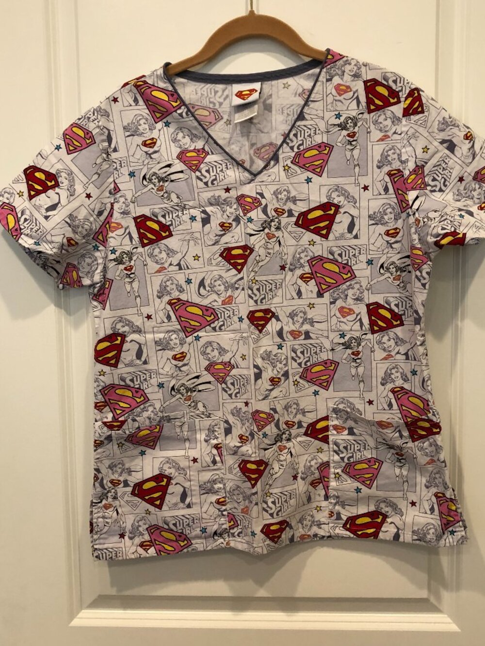 Scrub Top Small Super Girl DC Comic WB Super Hero Nurse